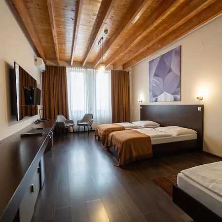 Boutique Zlaty Dukat Hotel 4*