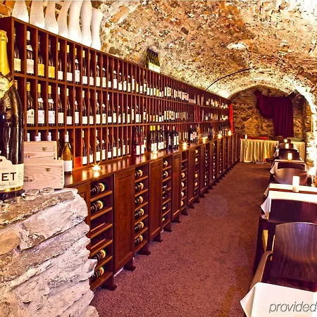 Boutique Zlaty Dukat Hotel 4*